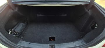 Mercedes E 200 - 6