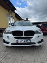 BMW X5 xDrive50i -