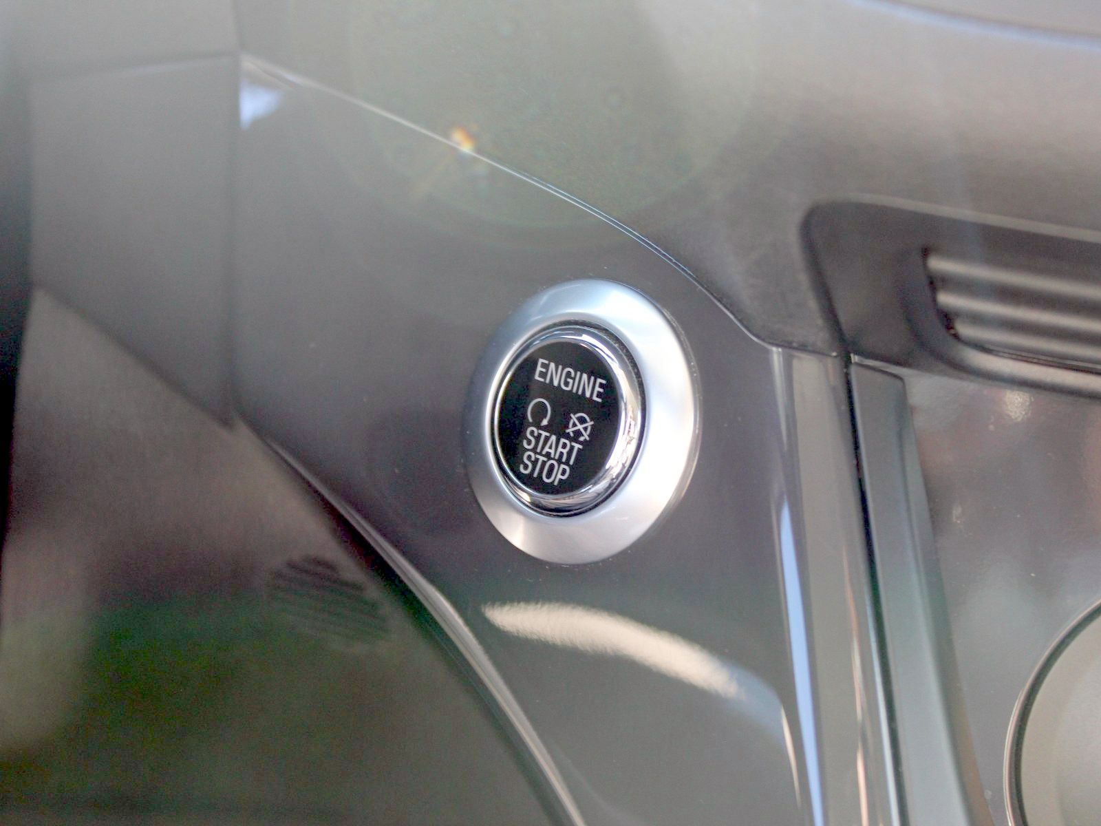 Fahrzeugabbildung Ford Kuga Titanium 1,5 EcoBoost Start/Stopp
