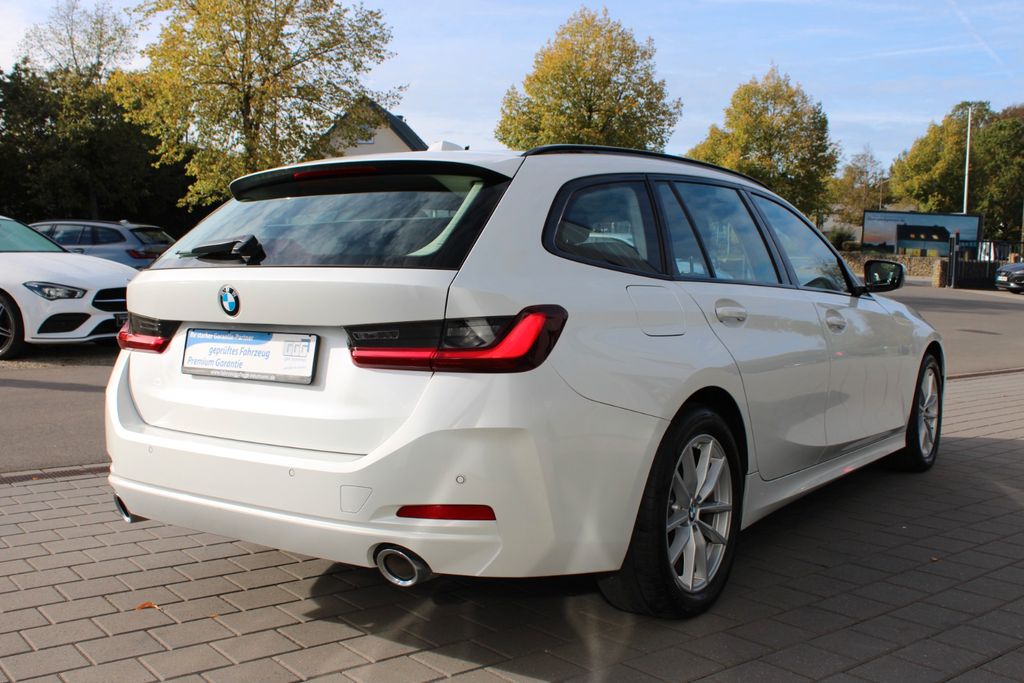 BMW 320d xDrive Touring AUT NAVI LED SHZ LIVE COCKPI