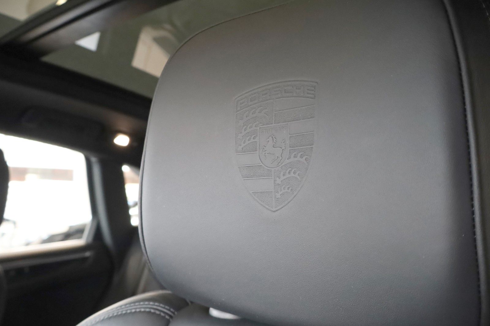 Fahrzeugabbildung Porsche Macan S Diesel Panorama, 21Zoll, Kamera,APPROVED