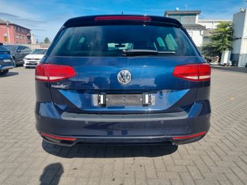 Volkswagen Passat Variant - 2