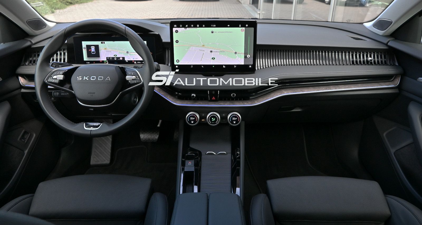 Fahrzeugabbildung SKODA Superb 2.0 TDI L&K Combi °ACC°AHK°HUD°STHZG°360°