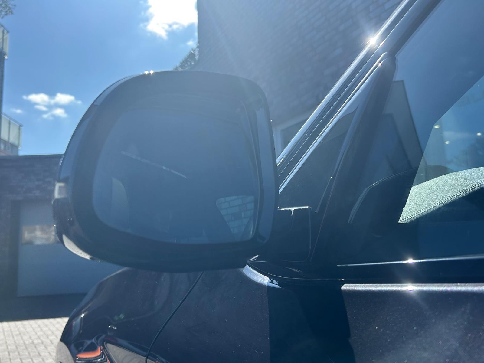BMW X3 xDrive 20d M Sport PANO LASER ACC HUD AHK 20" — 15