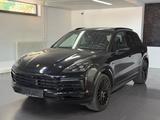 Porsche Cayenne E-Hybrid/Pano-Dach/Head-Up Display/VOLL - Porsche Cayenne mit Hybrid-Antrieb: Massagesitze