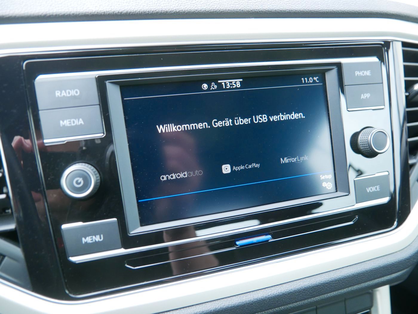 Fahrzeugabbildung Volkswagen T-Roc Cabriolet 1.0 Style AHK ACC SHZ Klimaautom