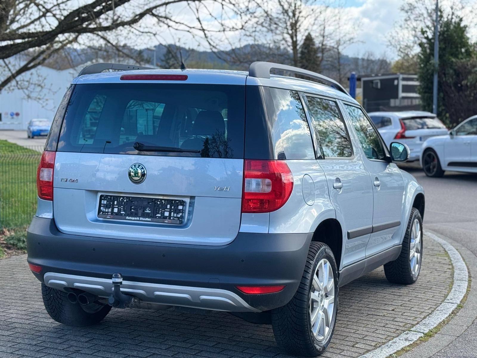 Skoda Yeti 1.8 TSI 160 ch Ambition Plus Edition - 4x4  • Bi-Xénon • Attelage