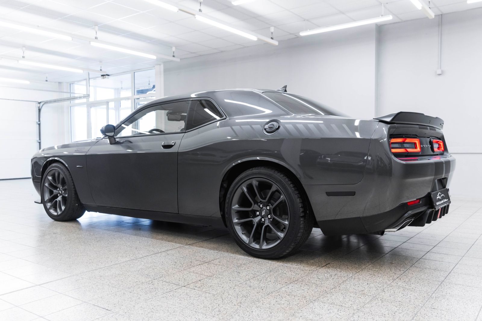 Fahrzeugabbildung Dodge Challenger 6.4 R/T SCAT PACK KAM ALPINE TOTW