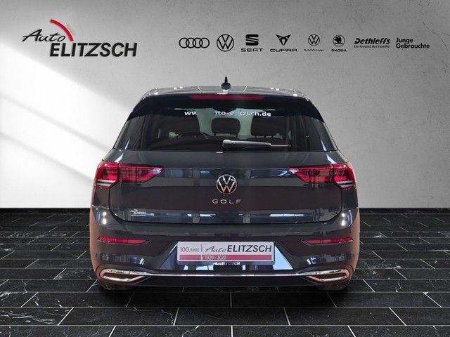Fahrzeugabbildung Volkswagen Golf VIII TSI Move LED AID RFK SH LM