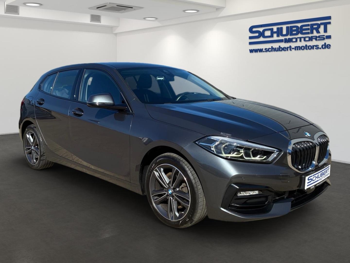 BMW 118 d Sport Line PDC LED DAB SHZ LIVE COCKPIT PL