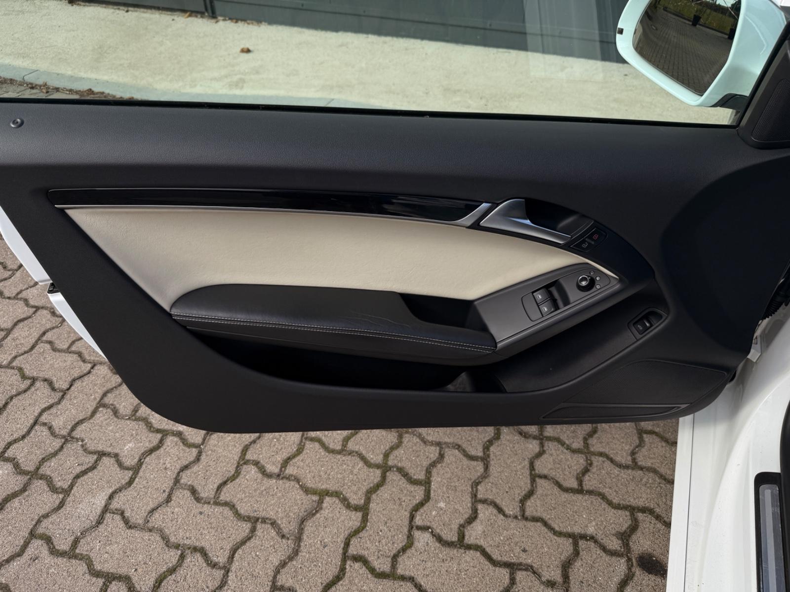 Audi A5 Coupe 2.0 TFSI SHZ Bi-Color Leder Motor Neu