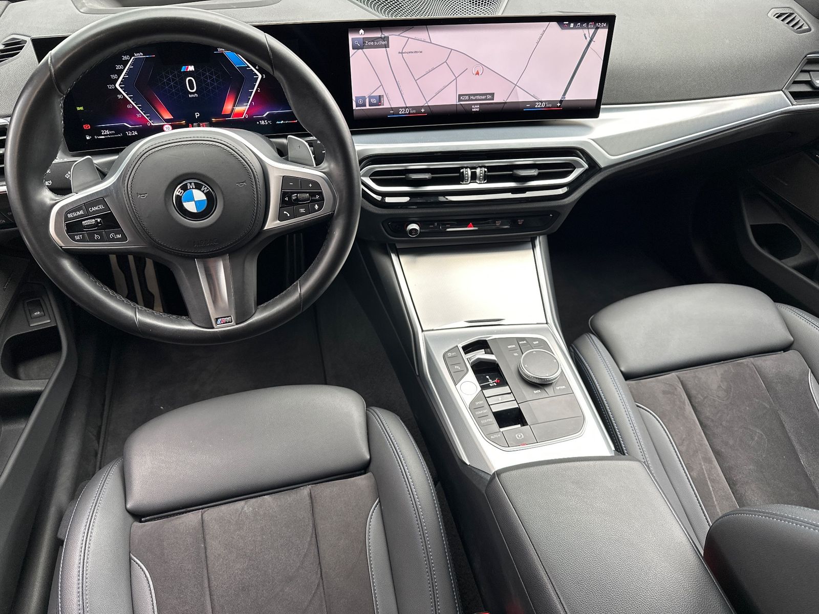 Fahrzeugabbildung BMW 320 d Touring M-Sport NAV+LED+KAMERA+H&K+18ZO+DA