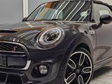 MINI Cooper S Cabrio~H&K/JCW Paket/Ambiente/LED - : Cabrio, Jcw