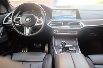 BMW X7 - 8