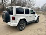 Jeep Wrangler 2.0 4xe sahara skyroof - Jeep Wrangler Sahara mit Hybrid-Antrieb (Benzin/Elektro)
