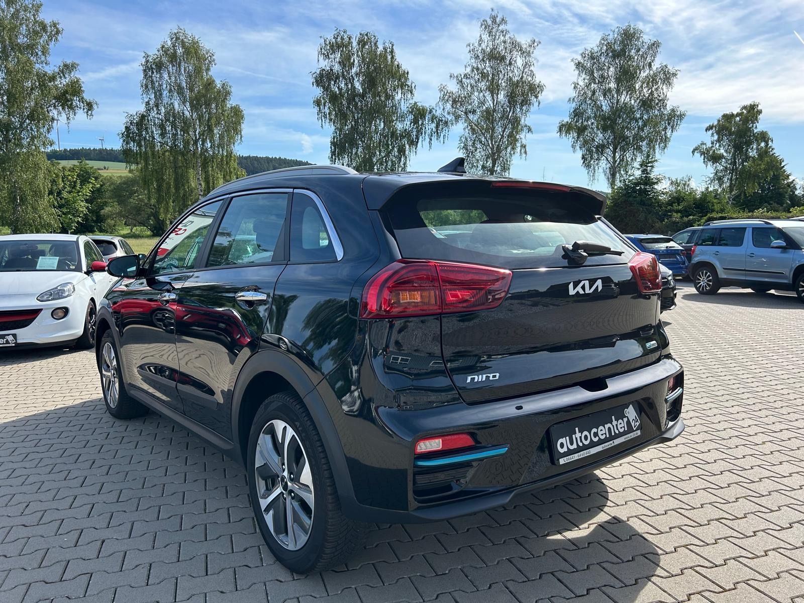 Fahrzeugabbildung Kia e-Niro Vision°1.Hand°SOH 100%°Navi°Kamera°Leder°