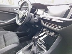 Fahrzeugabbildung Opel Grandland Enjoy 1.2 Turbo PPS, SHZ, LRH, AAC