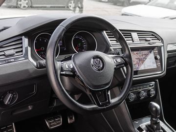 Volkswagen Tiguan - 10