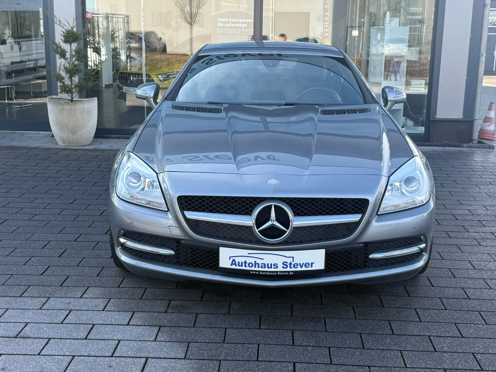 Fahrzeugabbildung Mercedes-Benz SLK 200 SLK Roadster  BlueEfficiency Edition 1