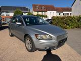 Volvo V50 Kombi 1.8 Momentum - gebrauchte Volvo V50 aus dem Jahr 2006