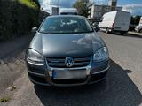 Volkswagen Wolkswagen JETTA - Volkswagen Jetta aus 2009 mit Diesel-Antrieb