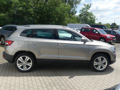 Fahrzeugabbildung Skoda Karoq 1.5 TSI ACT Style *LED*FSH*LEDER*VARIOFLEX