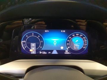 Volkswagen Golf - 9
