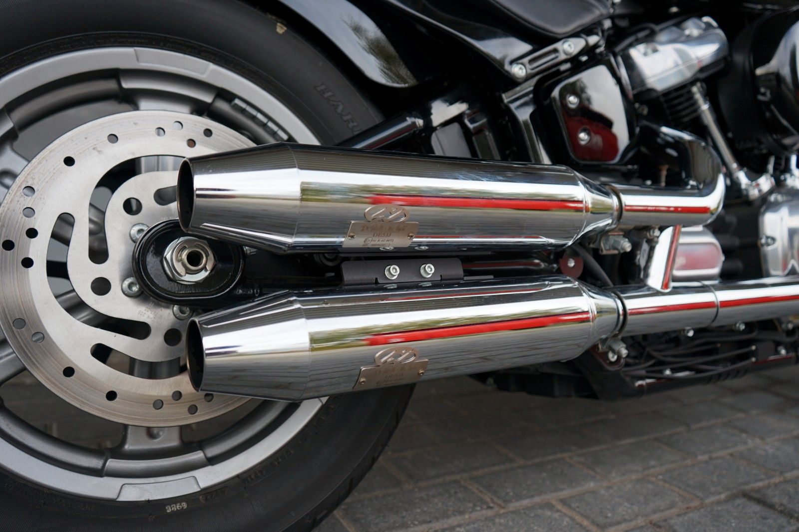 Fahrzeugabbildung Harley-Davidson Softail Standard FXST Jekill & Hyde, Ape Lenker