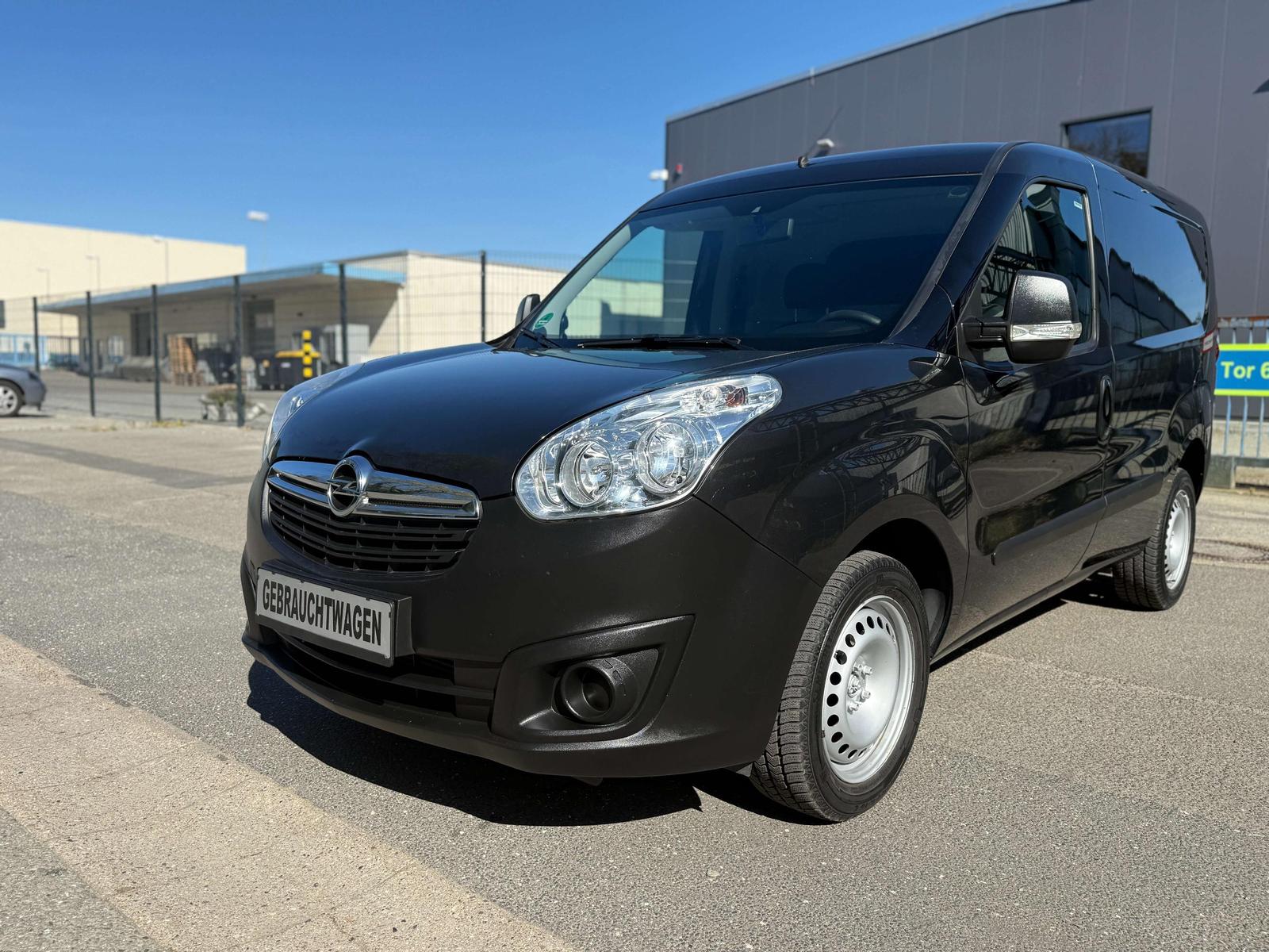 Opel Combo Kasten L1H1 2,2t/TÜV NEU/WENIG KM/MWST AUW