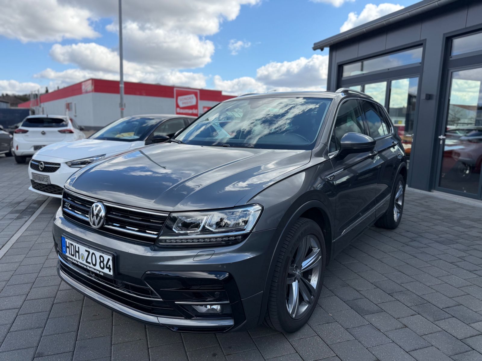 Volkswagen Tiguan Highline BMT Start-Stopp 4Motion Standhei foto 3