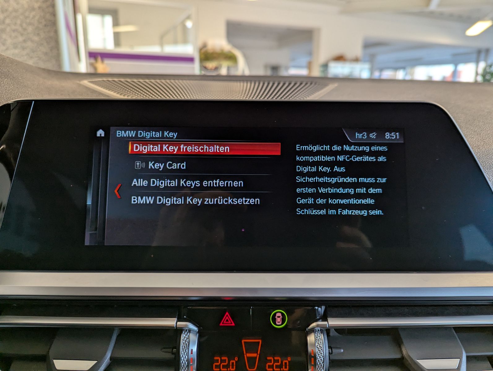 BMW 320 d xDrive Sport Line HUD Shadow LED ACC AHK - Image 29