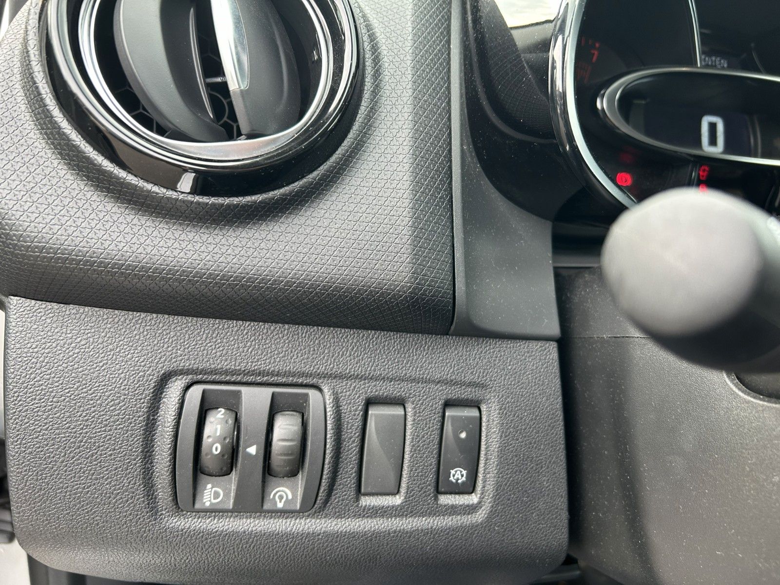 Fahrzeugabbildung Renault Clio IV Collection