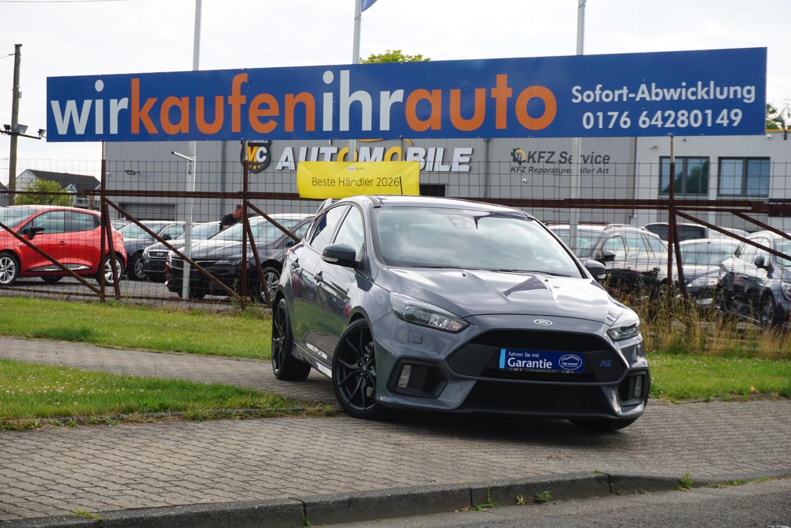 Ford Focus Lim. RS*1-HAND*KAMERA*PDC*TEMPOMAT*XENON !