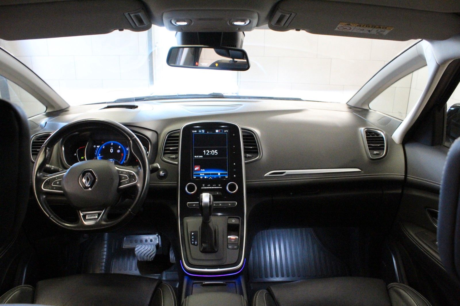 Fahrzeugabbildung Renault Scenic dCi 160 EDC Bose Edition*AHK*Winter