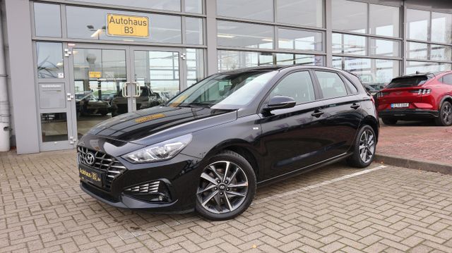 Hyundai i30 Trend Mild-Hybrid-CAM-F-Paket-DAB-AC