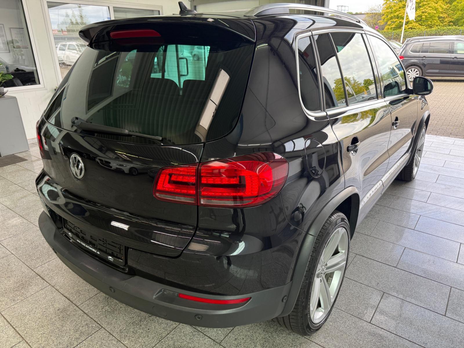 Volkswagen Tiguan 2.0 TDI*SPORT*4MOT*AUT*CAM*PANO*BI-XN*NAV