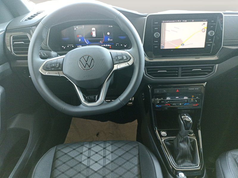 Fahrzeugabbildung Volkswagen T-Cross 1.5 TSI DSG R-Line