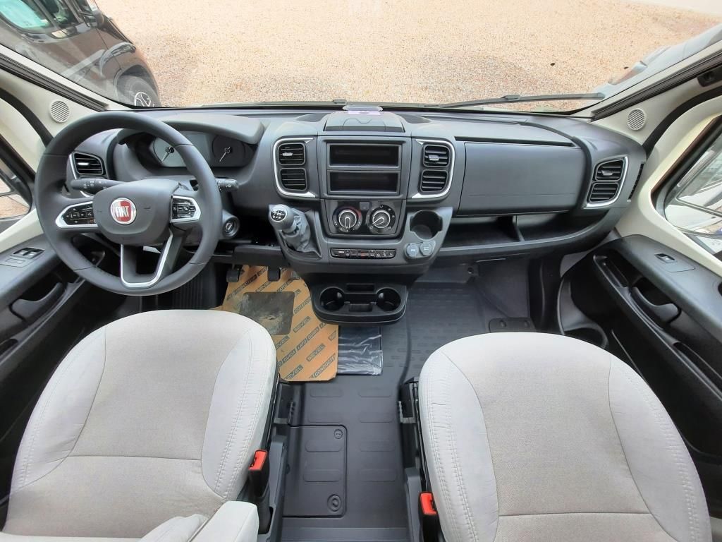 Fahrzeugabbildung LMC Innovan 540 Verfüg./Sparen Sie 12.681,- €