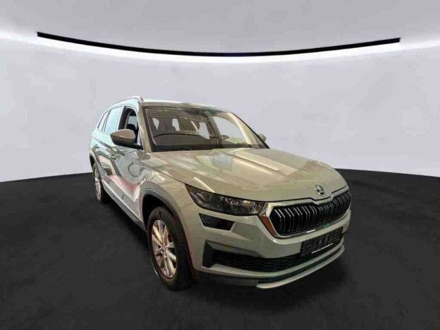 Skoda Kodiaq Style 2.0TSI 4x4 DSG LED Navi RFK ACC AHK foto 5