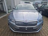 Skoda Superb Combi 1.4 TSI Ambition iV  DSG AHK Navi L - mit Hybrid-Antrieb: mit Klimaanlage