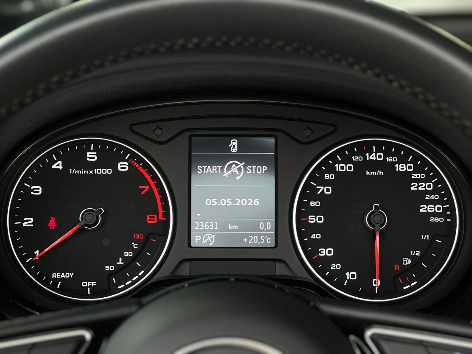 Fahrzeugabbildung Audi A3 Cabriolet  design 35 TFSI S tronic NAVI GRA S