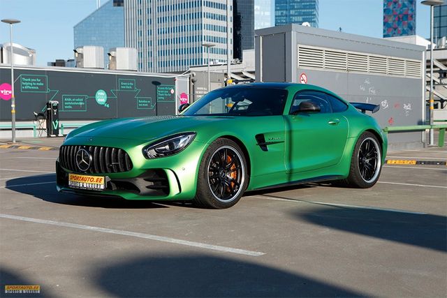 Mercedes-Benz AMG GT R , AMG TRACK PACKAGE, CERAMIC BRAKE