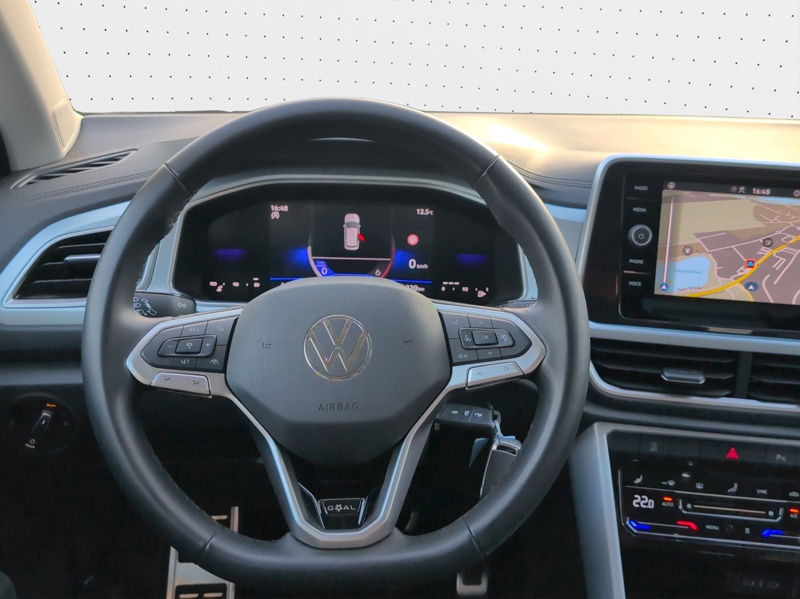Volkswagen T-Roc - Bild 8