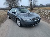 Audi A4 1.8 T Cabriolet - Audi A4 aus 2004: 1.8