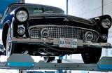 Ford Thunderbird Bj. 1955 Oldtimer - Ford Thunderbird aus 1955 mit Benzin-Antrieb: Cabrio