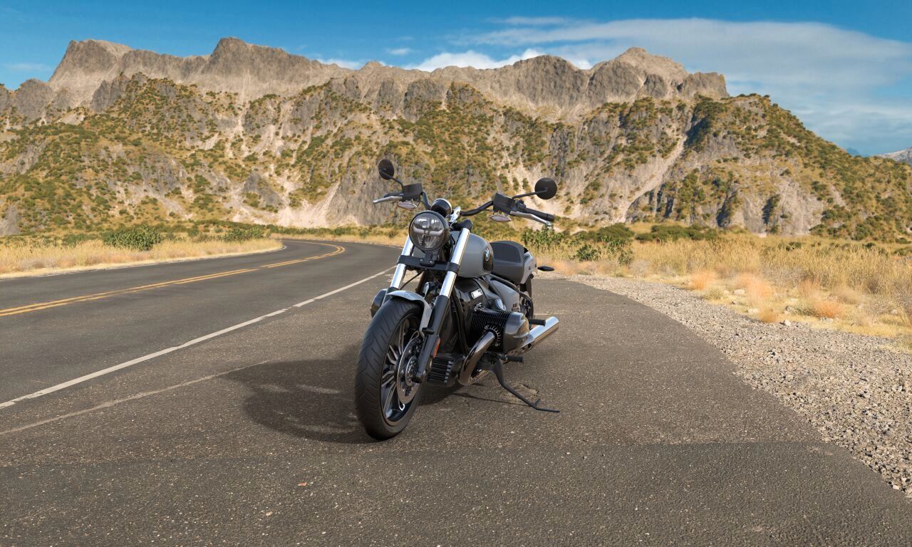 Fahrzeugabbildung BMW R 18 Komfort-Paket, Blacked-Out-Paket