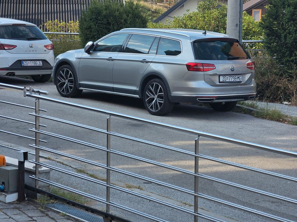 Image of Volkswagen Passat Alltrack