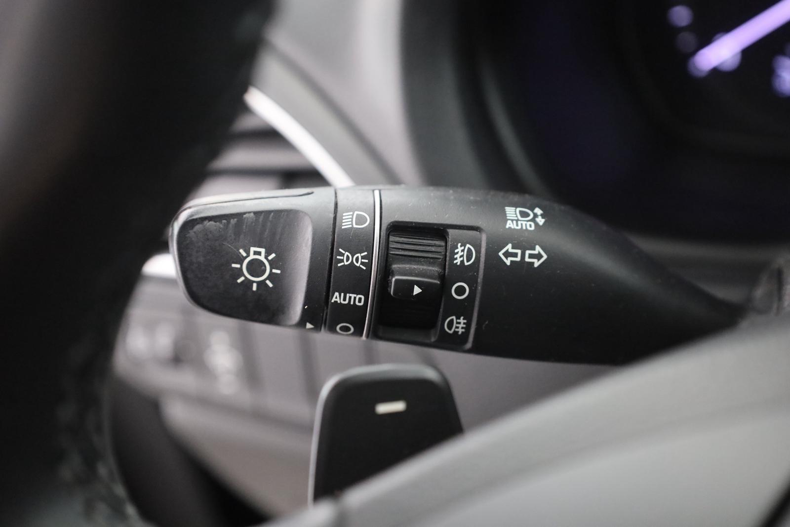 Hyundai i30 1.6 CRDi Aut. Navi Sitzheizung Kamera