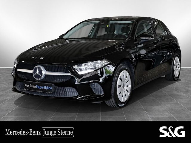 MERCEDES-BENZ A 250 e MBUX+CARPLAY+SPURHALTE+TEMPOMAT+17 ZOLL