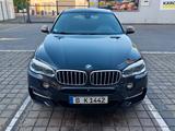 BMW X6 M50d mit ADAC Gutachten mängelfrei - BMW X6 M50 aus 2015